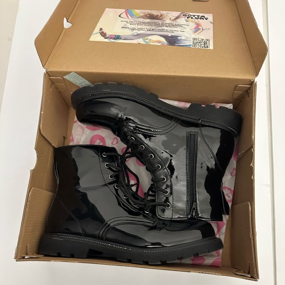 Gotta Flurt Luna Combat Black Boots Size 8.5 - Picture 2 of 12